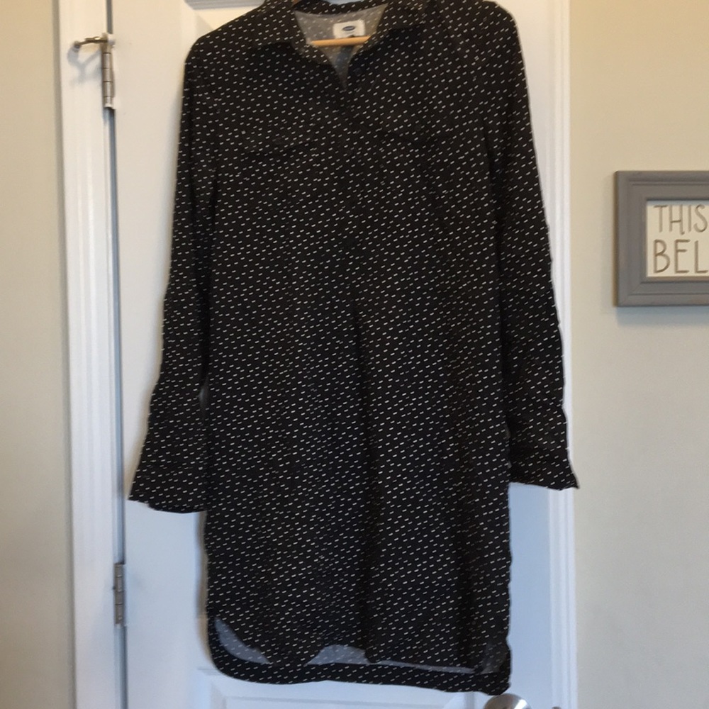 Cute polka dot tall shirt dress!